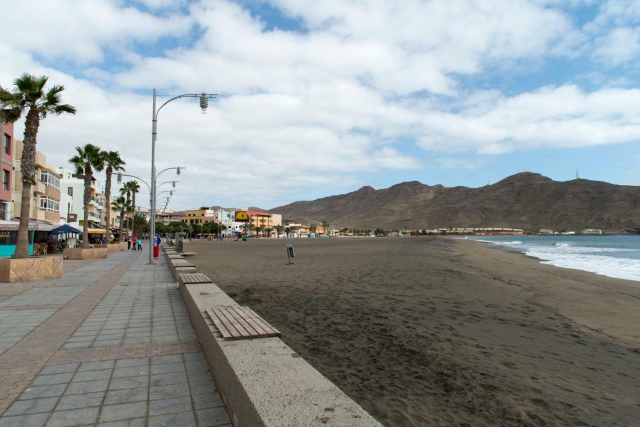 Apartamento Vistas Al Mar, Wifi De 600 Mb Gran Tarajal Exterior photo